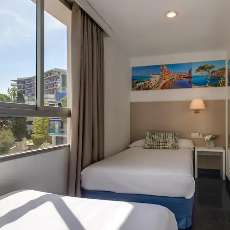 Otel Htop Caleta Palace #htopbliss