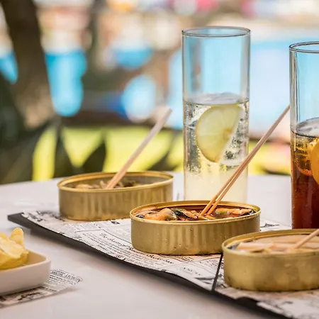 Готель Htop Caleta Palace #htopbliss 4*