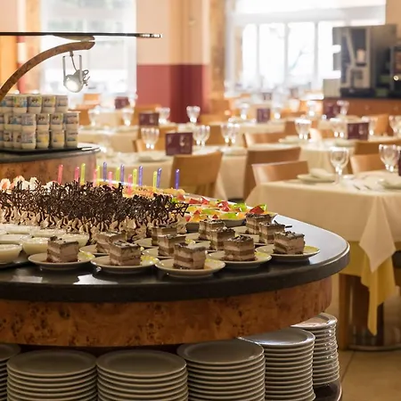 Готель Htop Caleta Palace #htopbliss 4*