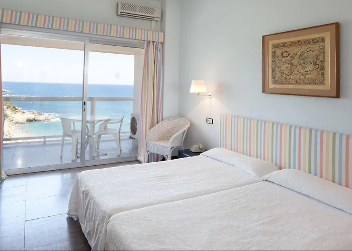 酒店 Htop Caleta Palace #htopbliss 4*